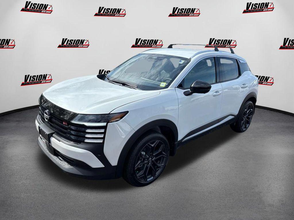 New 2026 Nissan Kicks SR