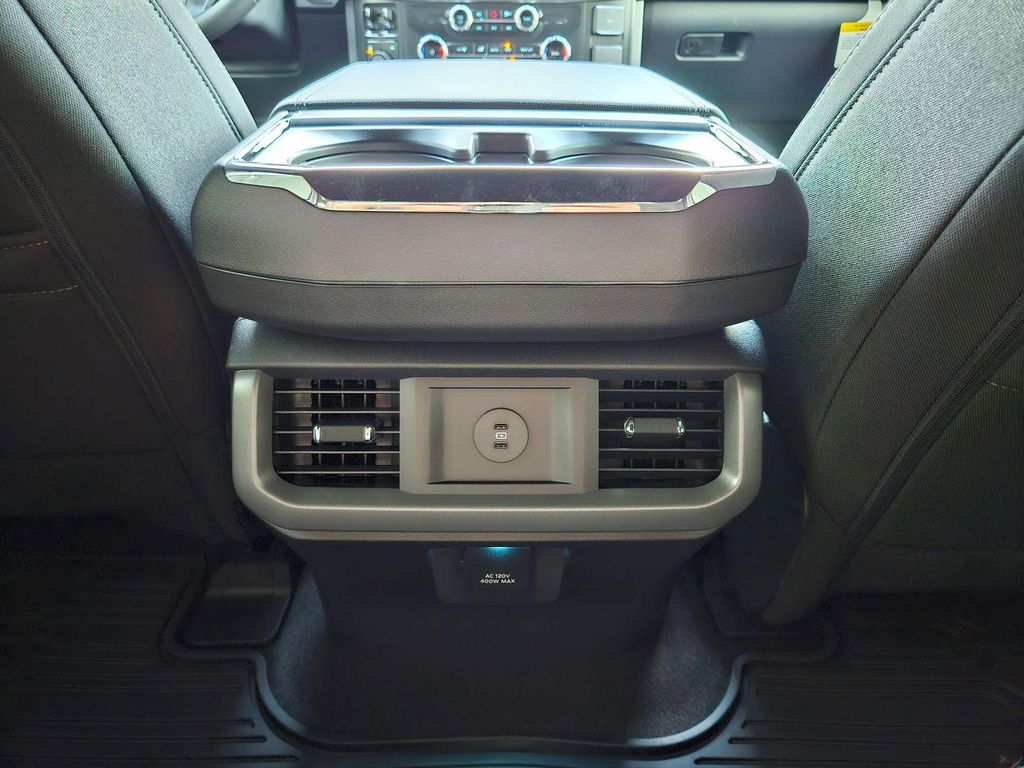 صورة مصغرة 29 لـ 2026 FORD F-150 STX