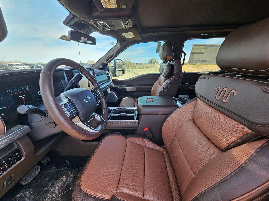 صورة مصغرة 11 لـ 2026 FORD F-350 KING RANCH