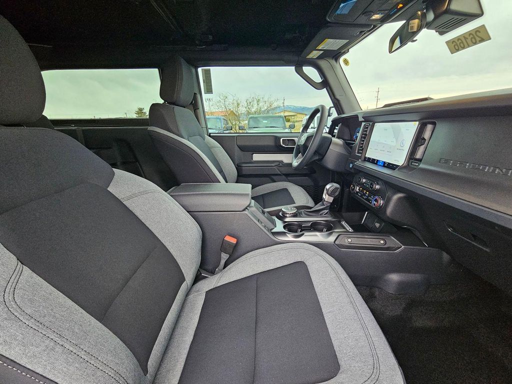 2026 FORD BRONCO BASE 缩略图 24