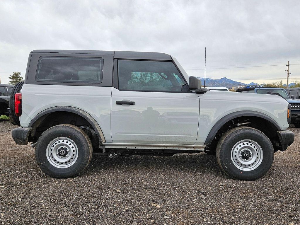 2026 FORD BRONCO BASE — фото 4