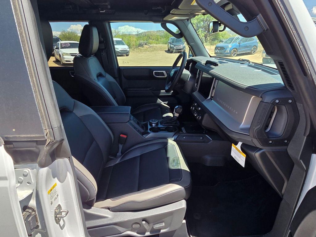 صورة مصغرة 28 لـ 2026 FORD BRONCO OUTER BANKS