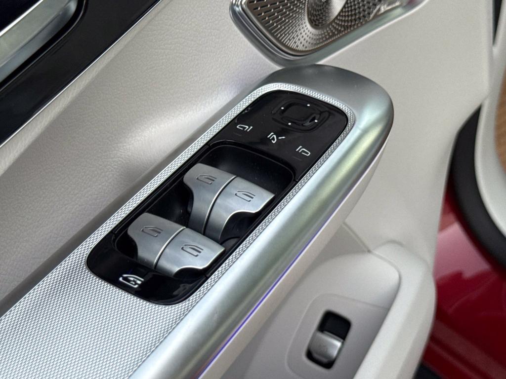 صورة مصغرة 17 لـ 2027 Mercedes-BENZ EQE