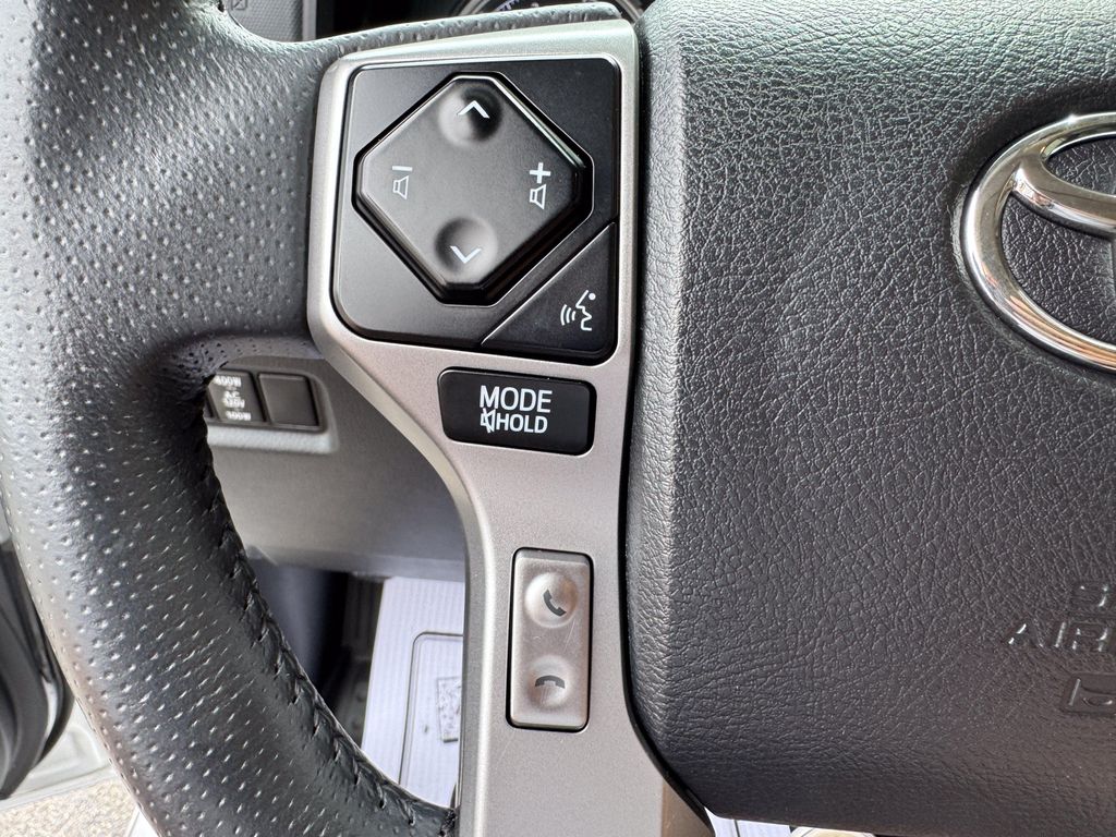 2021 Toyota 4RUNNER LIMITED 缩略图 12