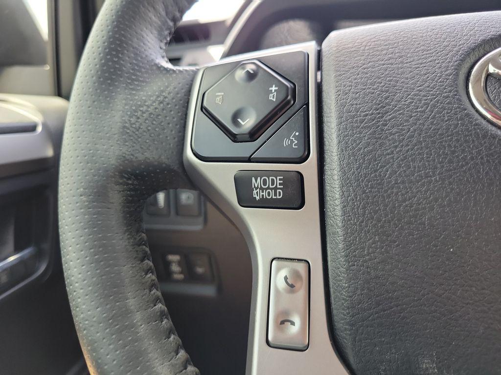 2024 Toyota 4RUNNER SR5 PREMIUM — миниатюра 18