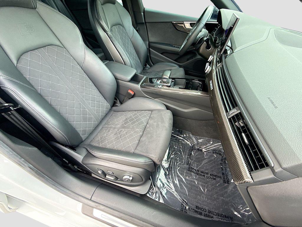 صورة 14 لـ 2023 AUDI S5 PREMIUM TFSI QUATTRO TIPTRONIC