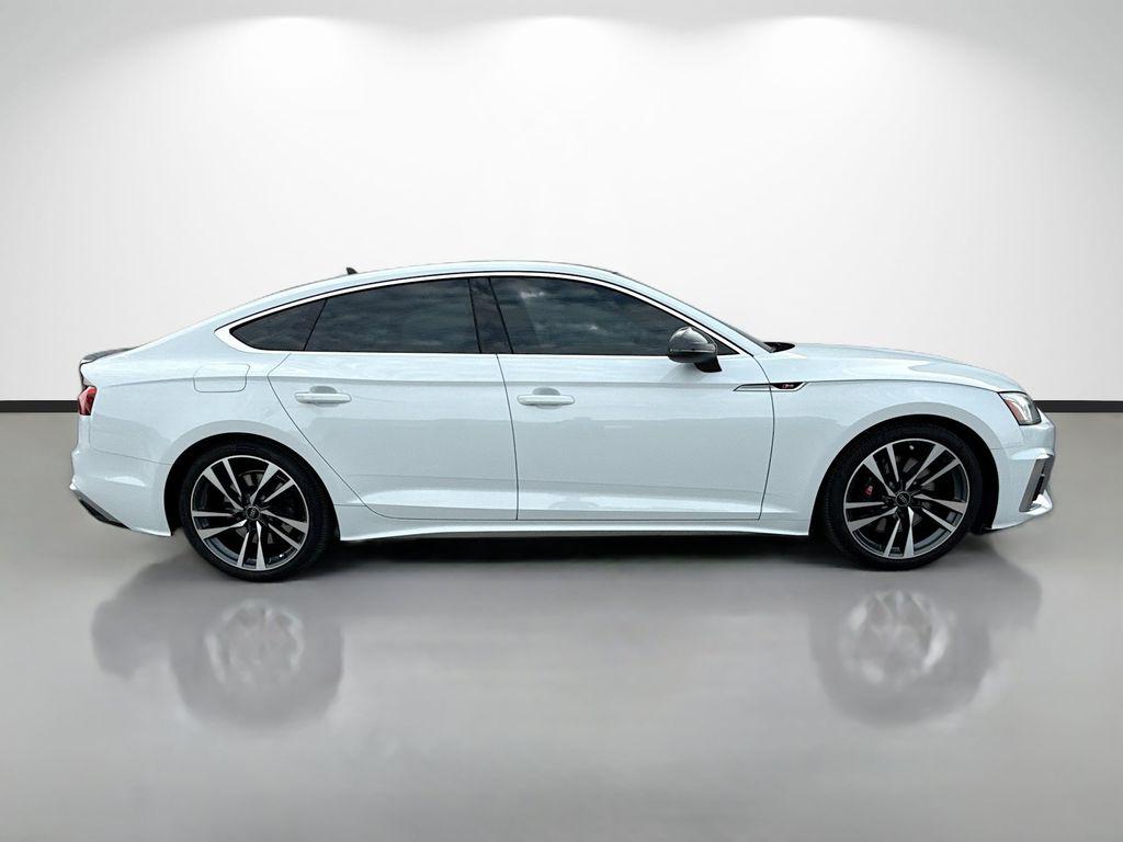 صورة 2 لـ 2023 AUDI S5 PREMIUM TFSI QUATTRO TIPTRONIC