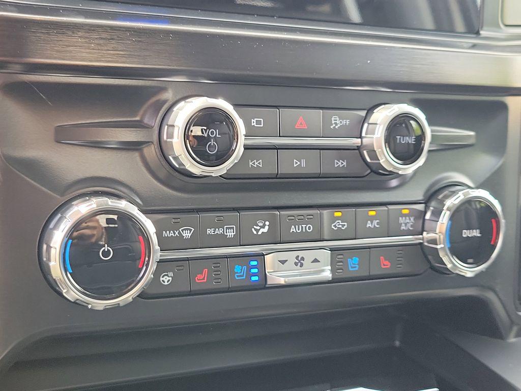 صورة مصغرة 27 لـ 2026 FORD F-250 LARIAT