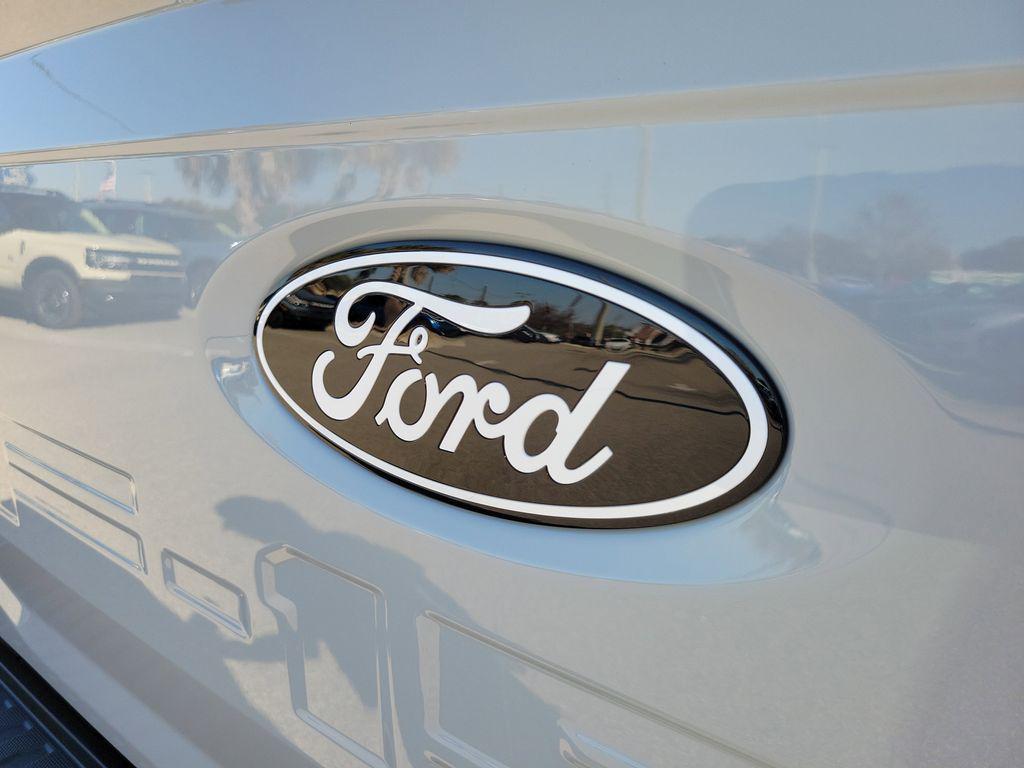FORD F-150 XLT - 8