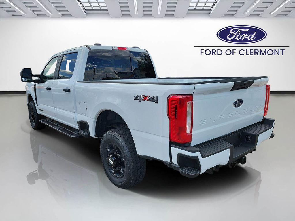 صورة 3 لـ 2026 FORD F-350 XL