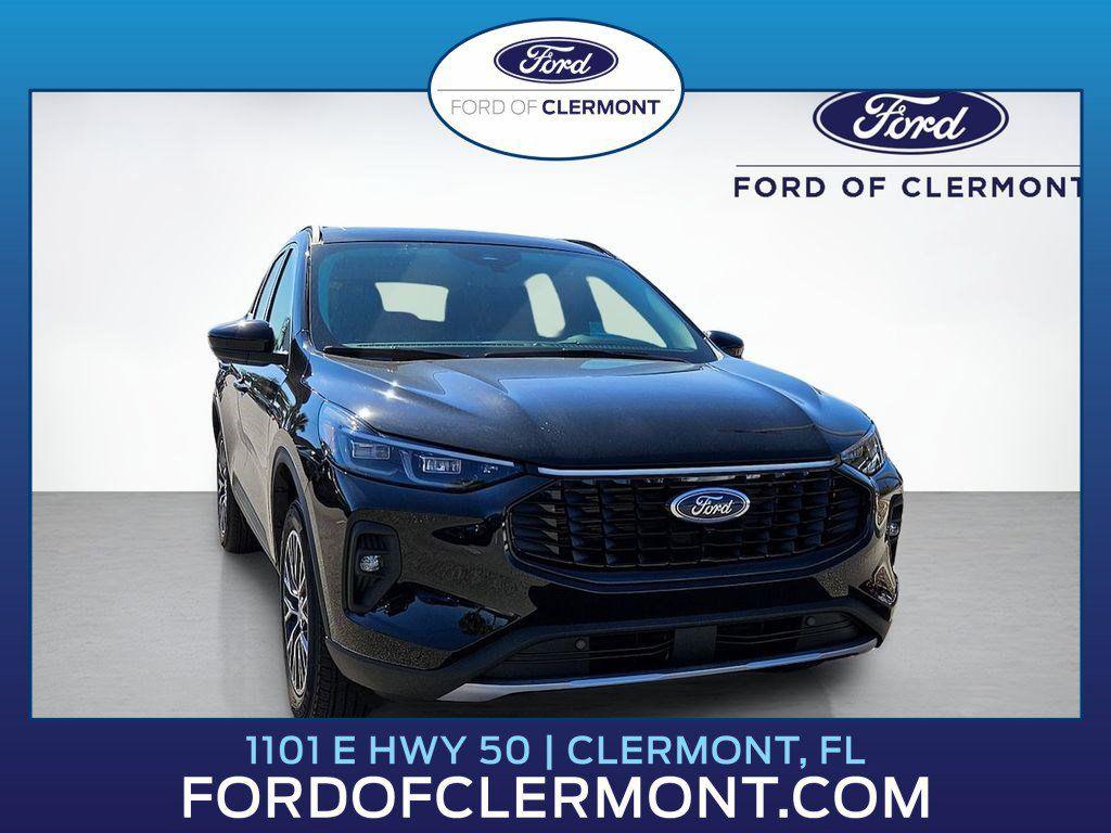 New 2026 Ford Escape PHEV SE