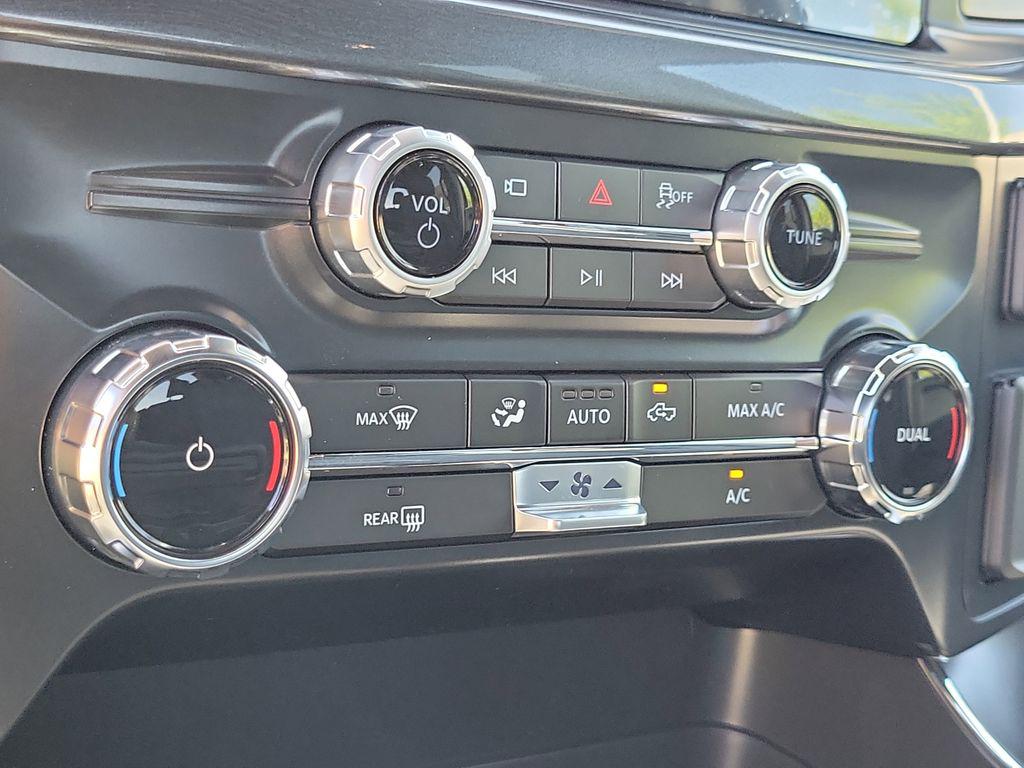 صورة مصغرة 25 لـ 2026 FORD F-150 STX