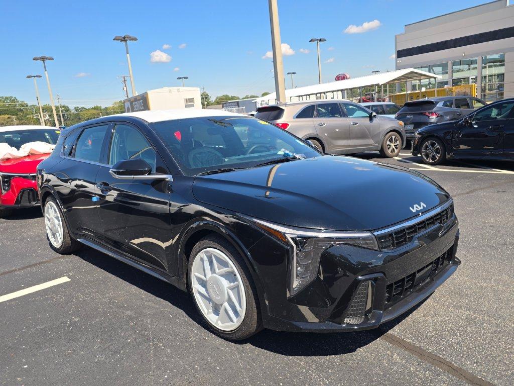 New 2026 Kia K4 GT-Line
