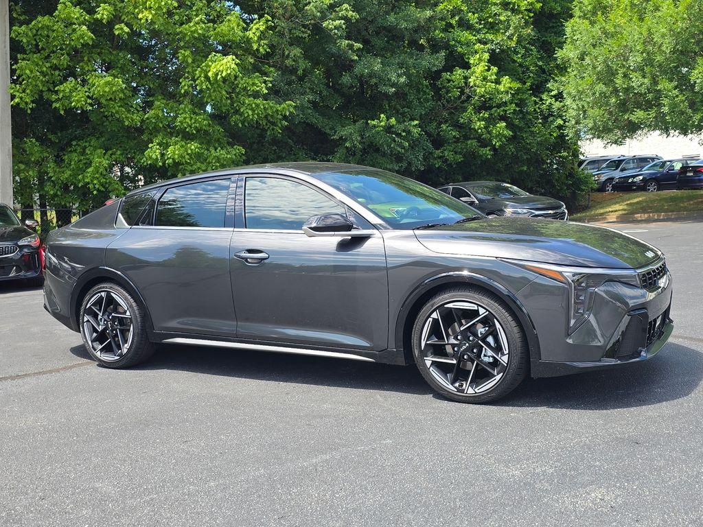 New 2026 Kia K4 GT-LINE