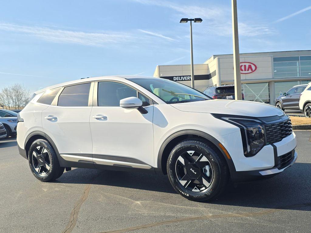 New 2026 Kia Sportage LX