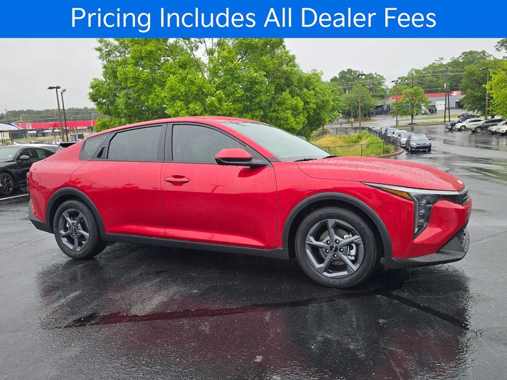 New 2026 Kia K4 LXS