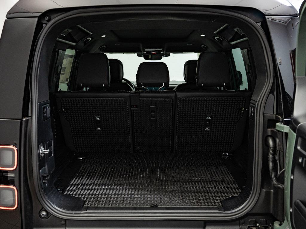 2026 LAND Rover DEFENDER P400 TROPHY EDITION KESWICK — миниатюра 21