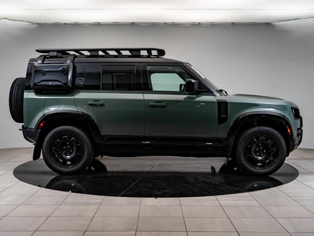 2026 LAND Rover DEFENDER P400 TROPHY EDITION KESWICK — миниатюра 11