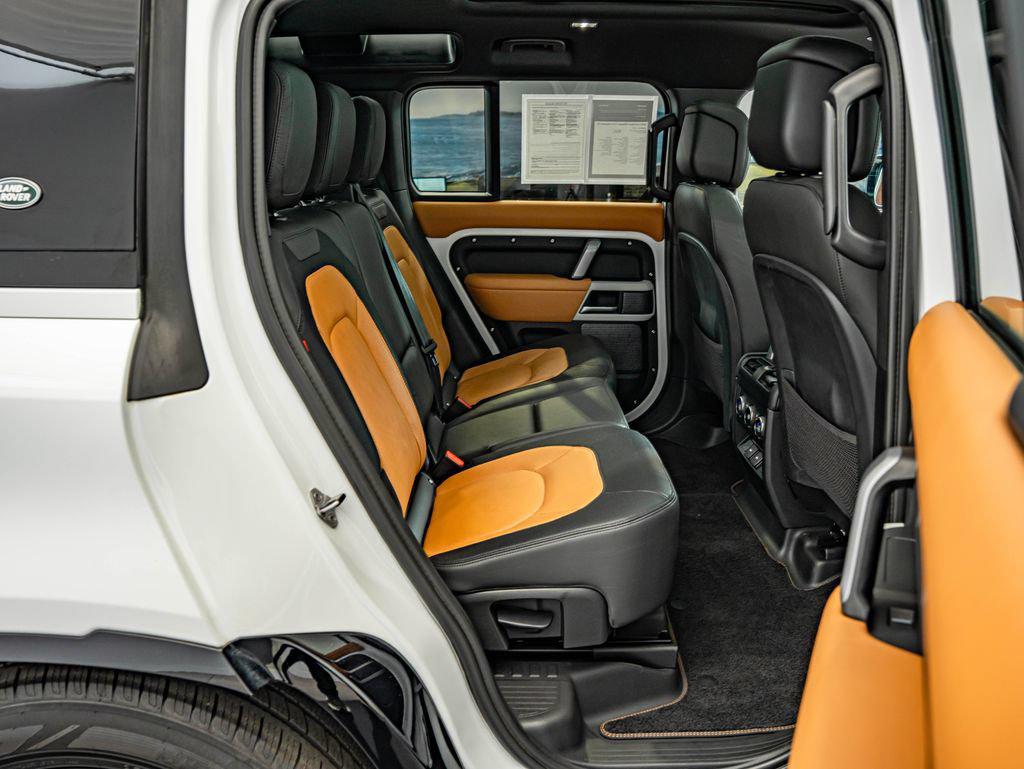 2024 LAND Rover DEFENDER 110 P400 X-DYNAMIC SE — миниатюра 35