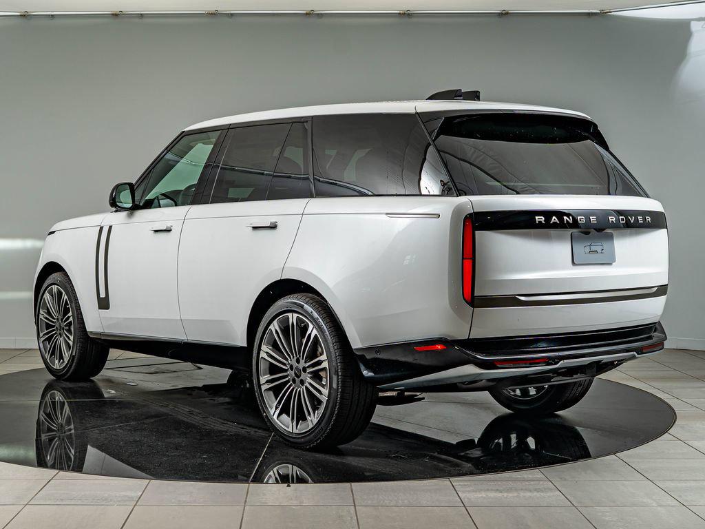 2026 LAND Rover RANGE ROVER P400 SE photo 7