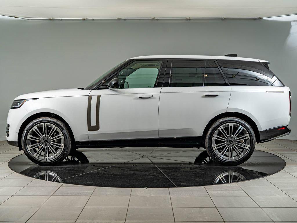 2026 LAND Rover RANGE ROVER P400 SE photo 8