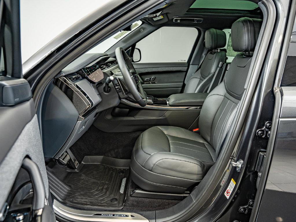 صورة مصغرة 31 لـ 2026 LAND Rover RANGE ROVER SPORT SE