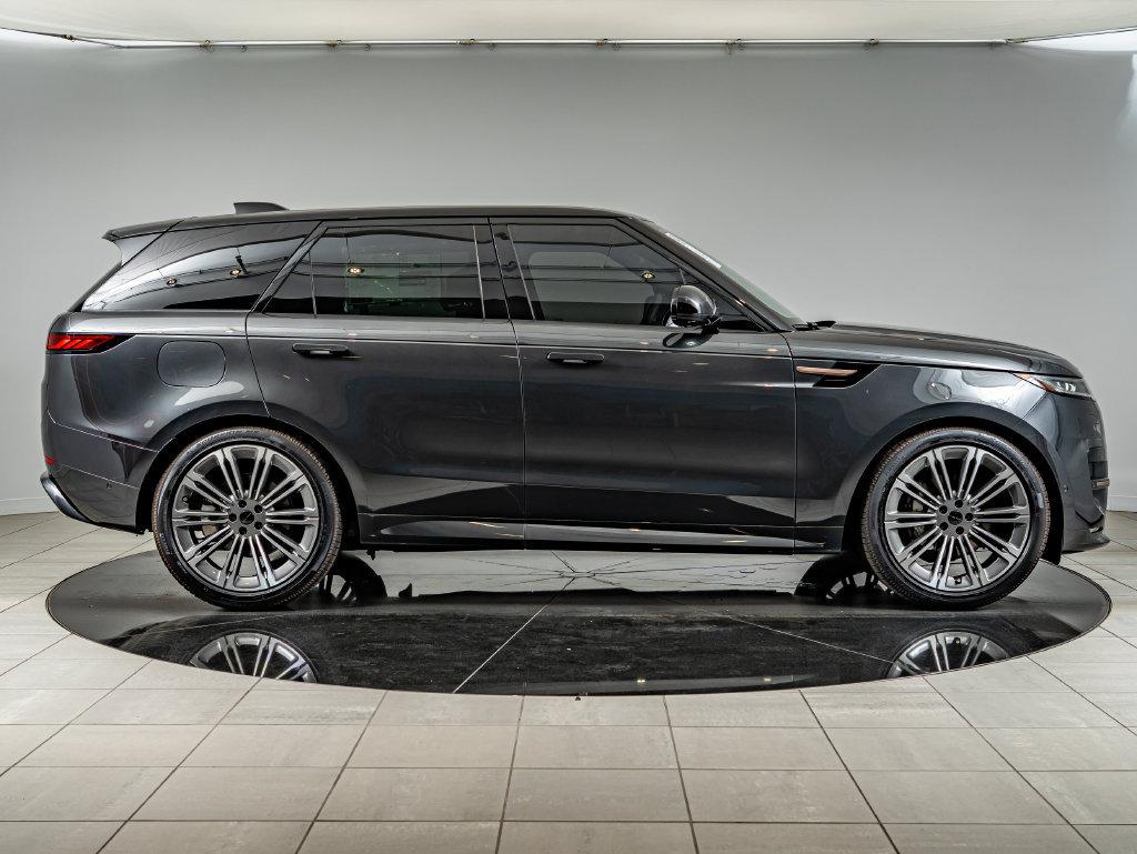 2026 LAND Rover RANGE ROVER SPORT SE photo 4