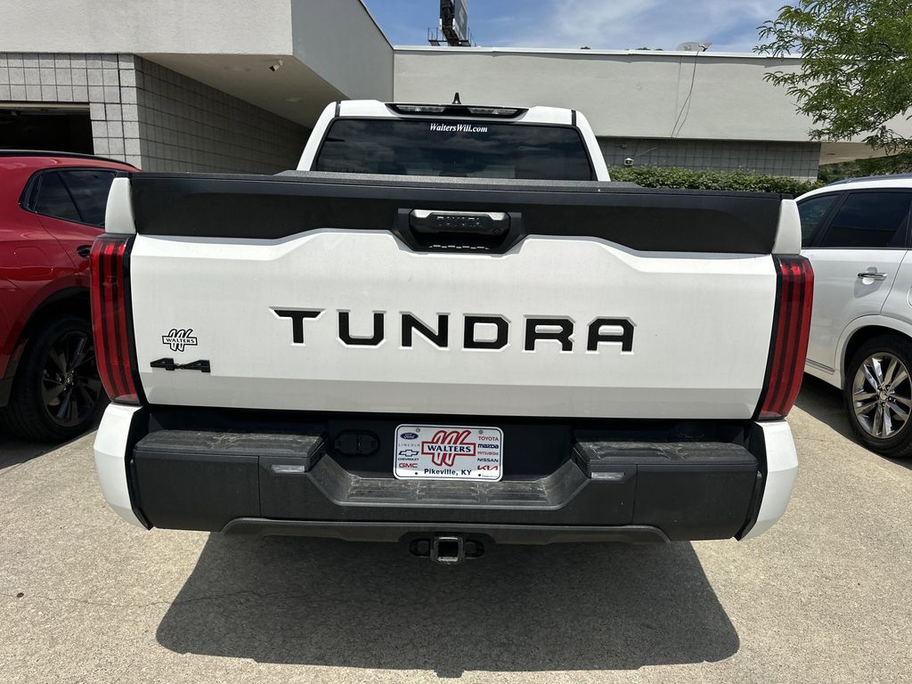 صورة 3 لـ 2024 Toyota TUNDRA SR5