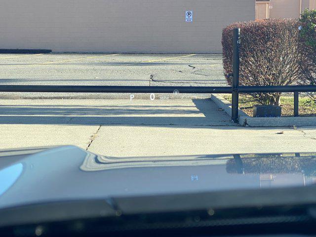 TOYOTA LAND CRUISER - 9