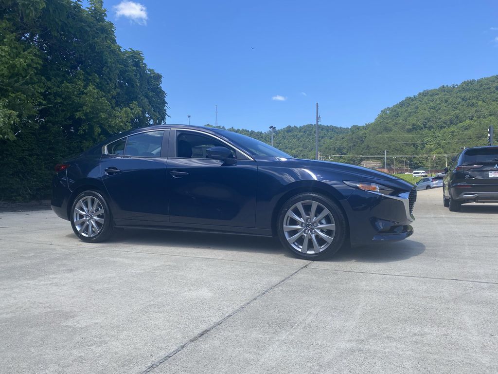 New 2026 Mazda Mazda3 FWD w/Preferred Package