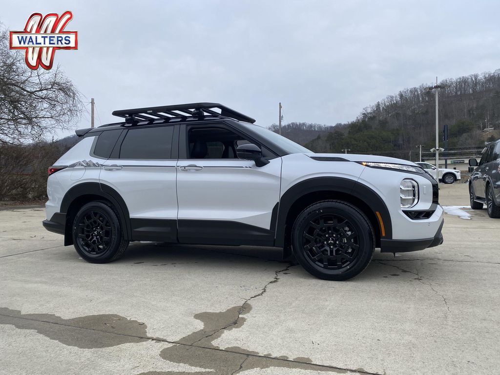 New 2026 Mitsubishi Outlander Trail Edition S-AWC
