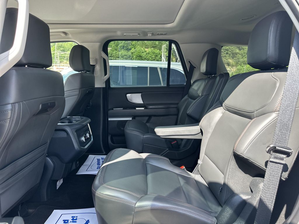 2025 FORD EXPEDITION ACTIVE — фото 8