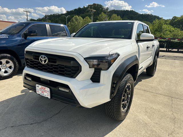 TOYOTA TACOMA - 5