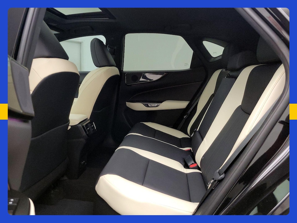 صورة مصغرة 25 لـ 2023 Lexus NX 350H PREMIUM