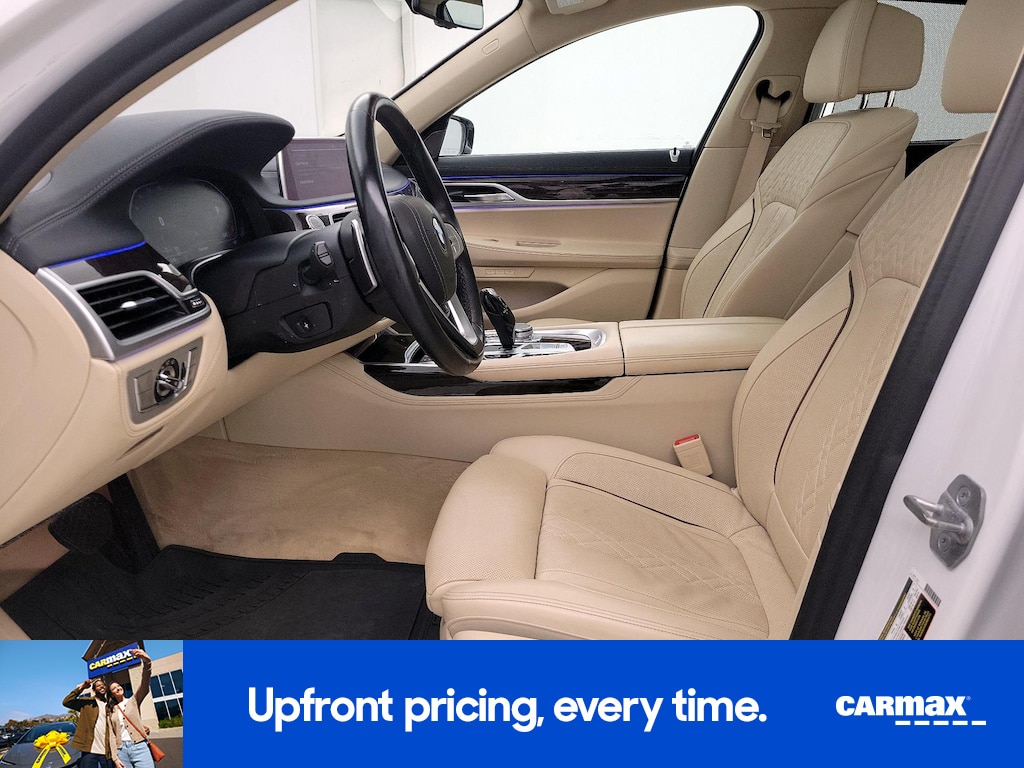 صورة مصغرة 14 لـ 2020 BMW 740 I