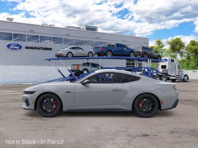 صورة 3 لـ 2026 FORD MUSTANG GT PREMIUM