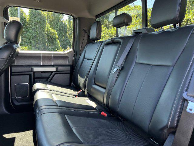 2020 FORD F-250 LARIAT — миниатюра 32