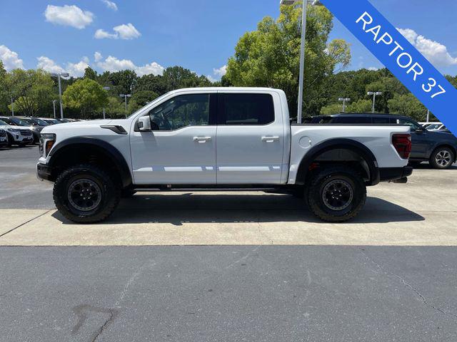 صورة مصغرة 36 لـ 2025 FORD F-150 RAPTOR