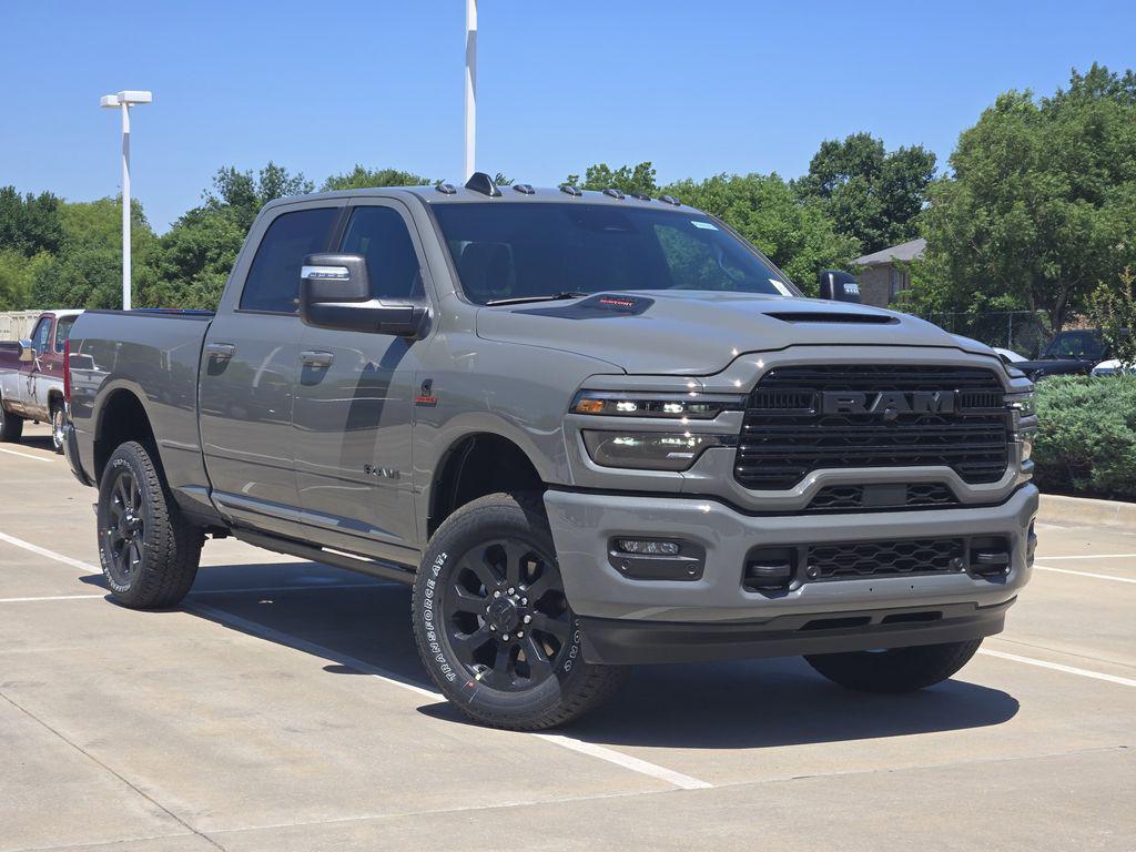 New 2026 RAM 2500 Laramie Crew Cab 4x4 6'4' Box