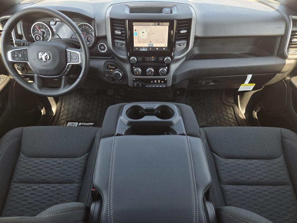 صورة مصغرة 19 لـ 2026 RAM 1500 WARLOCK CREW CAB 4X4 5'7' BOX