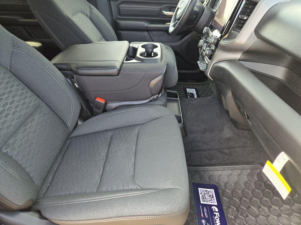 2026 RAM 1500 TRADESMAN photo 10
