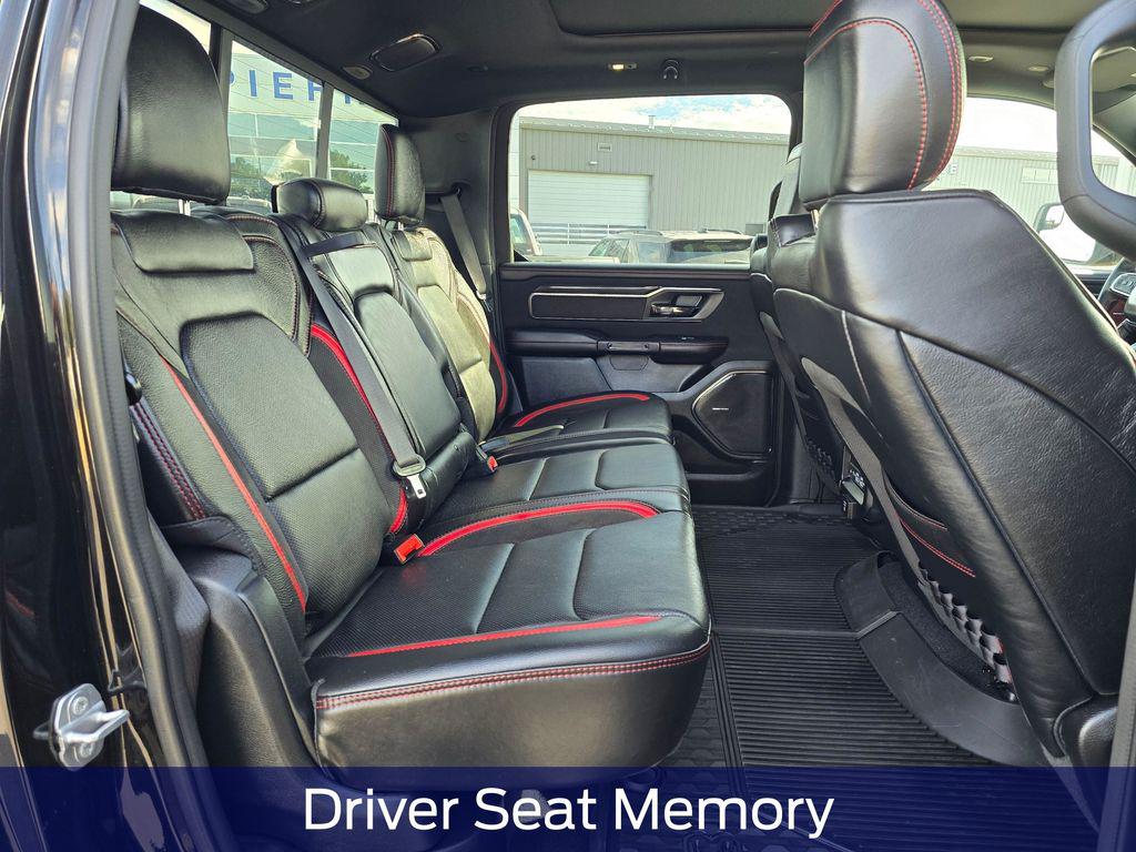 صورة مصغرة 16 لـ 2025 RAM 1500 RHO