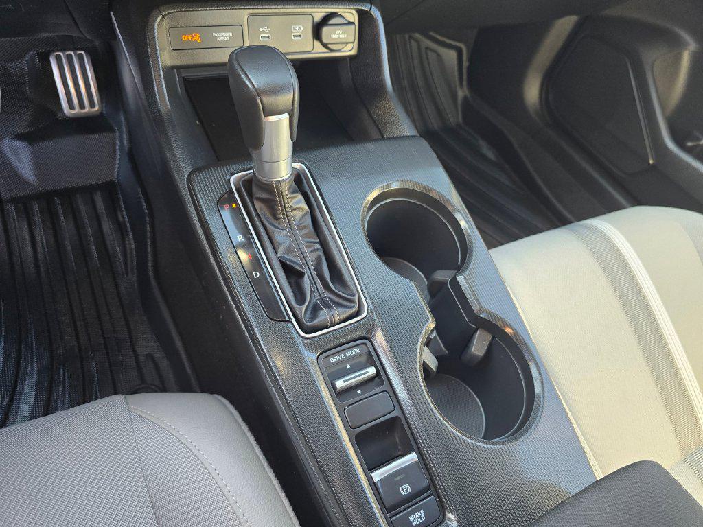 صورة مصغرة 22 لـ 2025 Honda CIVIC HYBRID SPORT TOURING