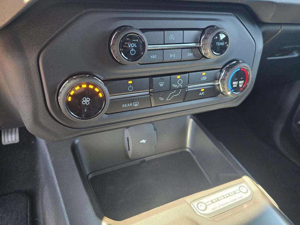 صورة مصغرة 22 لـ 2026 FORD BRONCO BASE