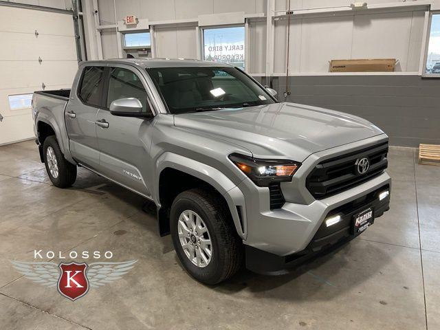 New 2026 Toyota Tacoma SR5