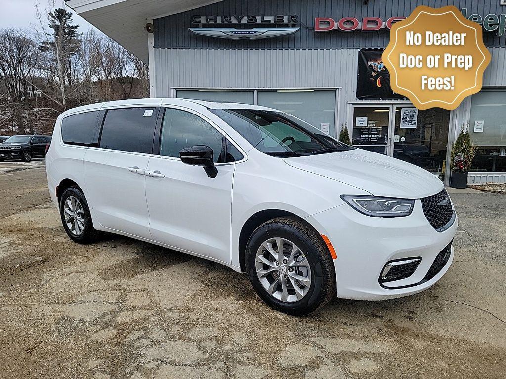 New 2026 Chrysler Pacifica Limited