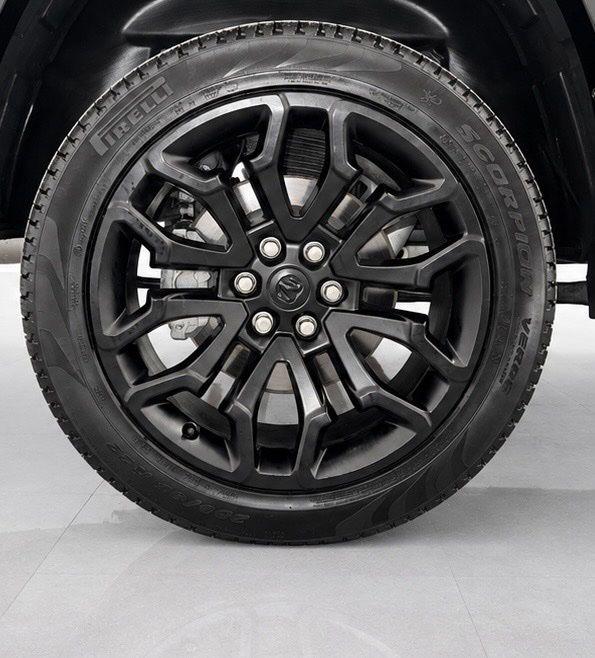 صورة 13 لـ 2025 RAM 1500 LIMITED