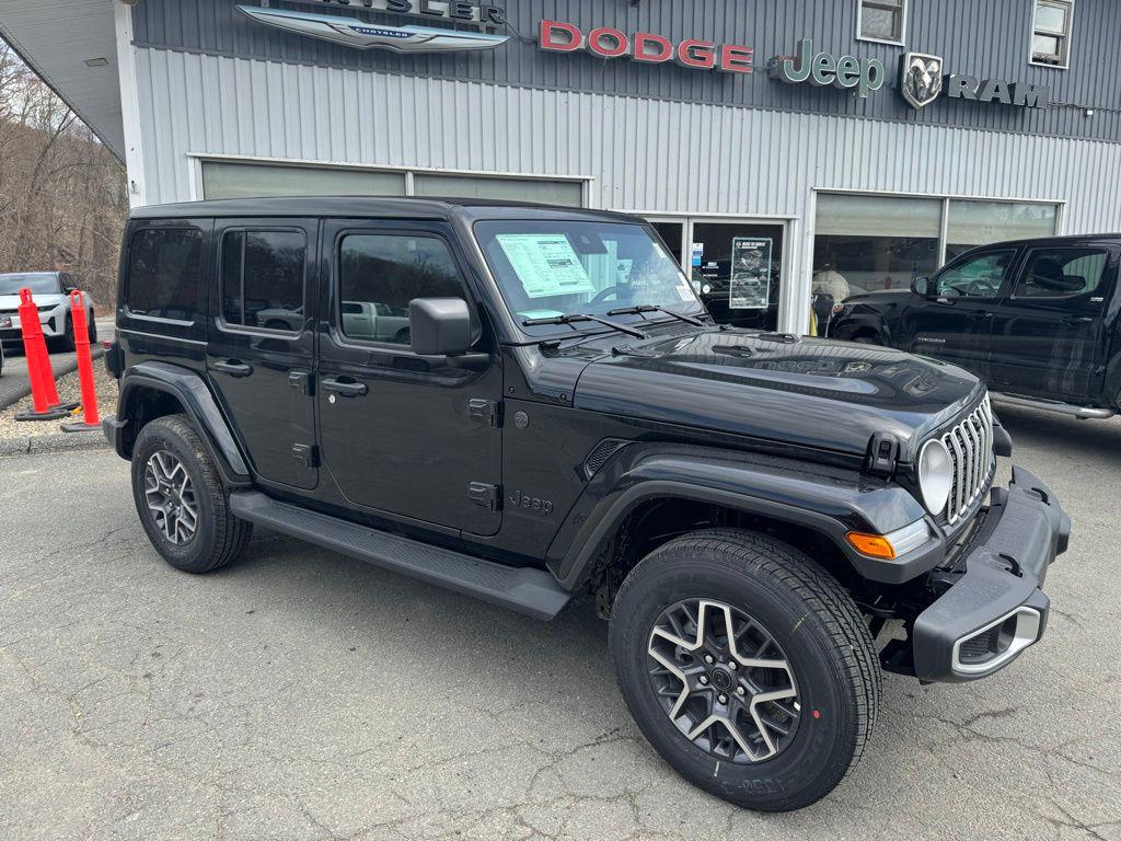 New 2025 Jeep Wrangler 4-Door Sahara 4x4