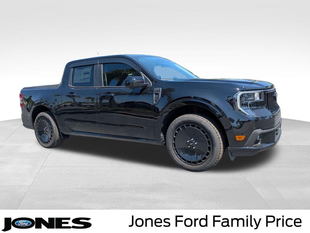 New 2025 Ford Maverick Lobo High