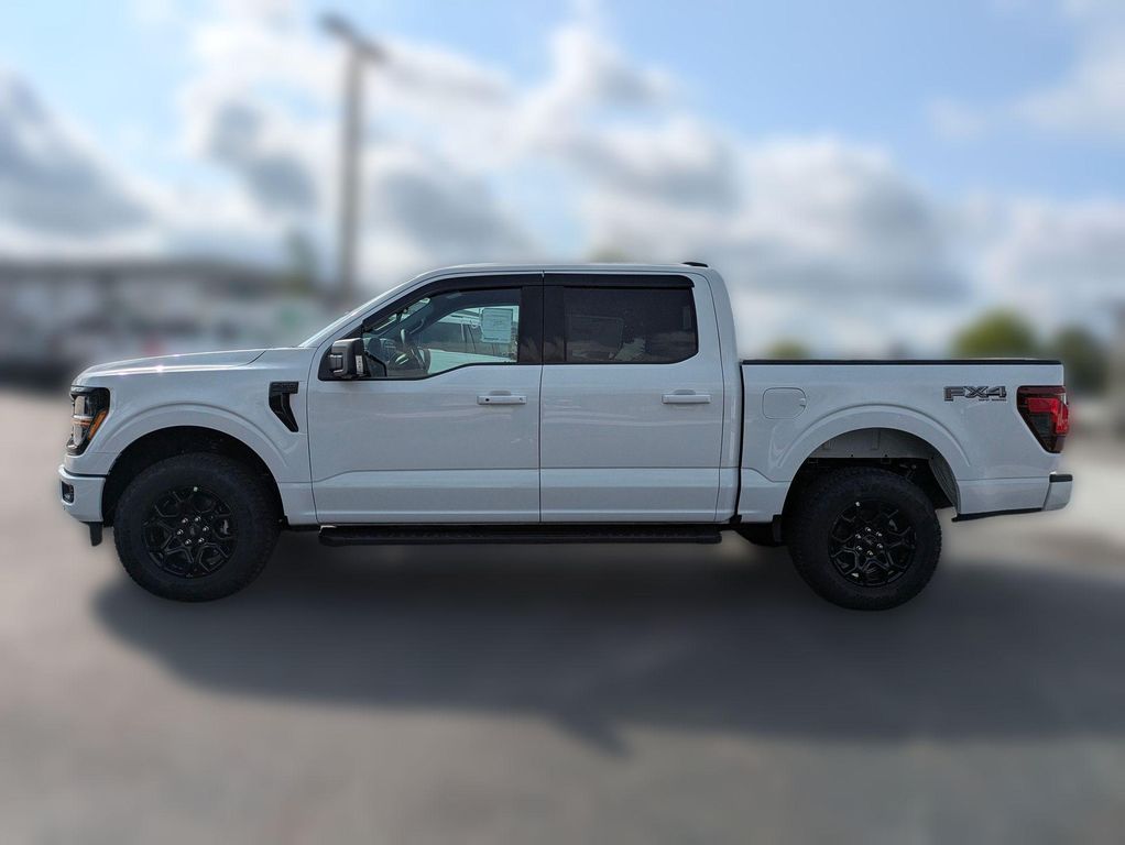 صورة 8 لـ 2026 FORD F-150 XLT